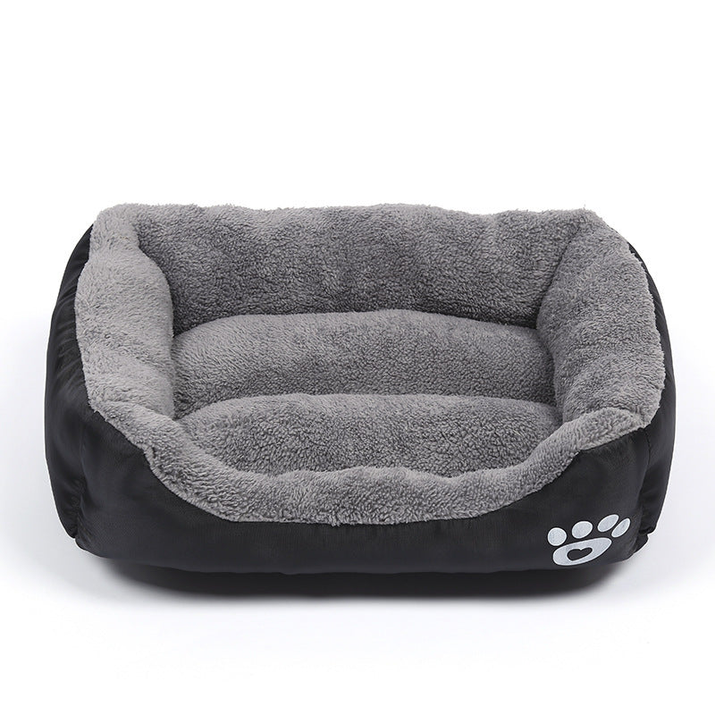 Soft Fleece Pet Bed with Waterproof Base – For Cats & Dogs (S to XXXL)