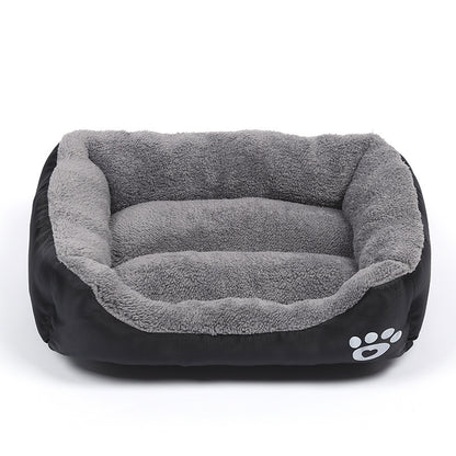 Soft Fleece Pet Bed with Waterproof Base – For Cats & Dogs (S to XXXL)