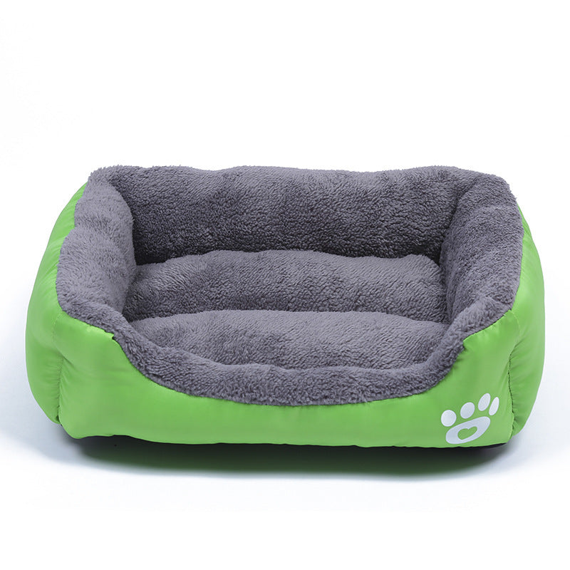Soft Fleece Pet Bed with Waterproof Base – For Cats & Dogs (S to XXXL)