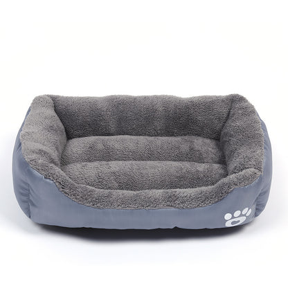 Soft Fleece Pet Bed with Waterproof Base – For Cats & Dogs (S to XXXL)