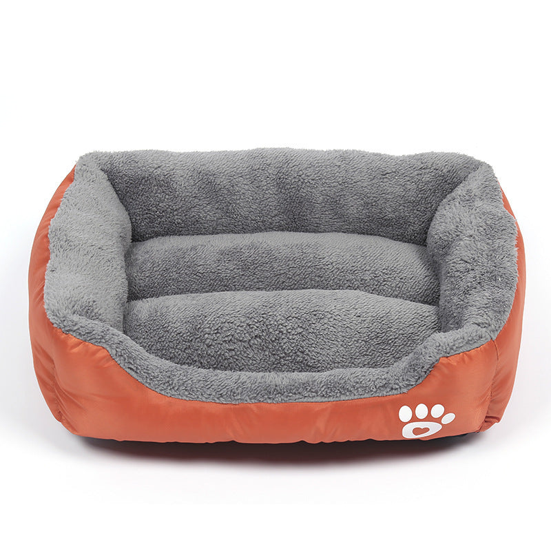 Soft Fleece Pet Bed with Waterproof Base – For Cats & Dogs (S to XXXL)